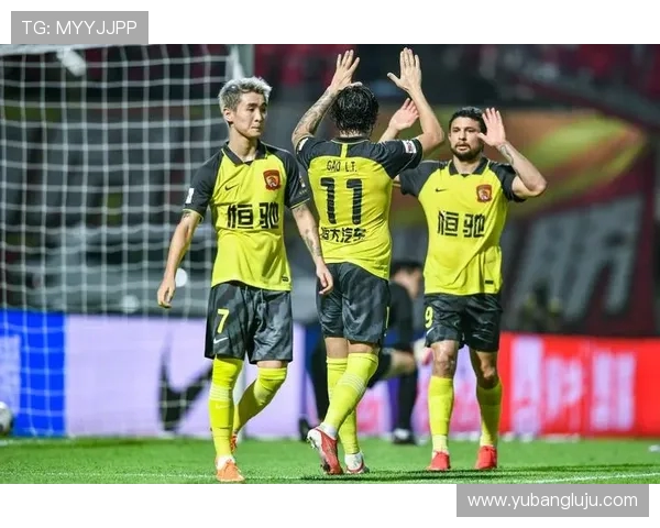 重庆篮球队与广州篮球队赛后复盘团队协作的成功与不足分析 重庆篮球队与广州篮球队赛后复盘团队协作的成功与不足分析